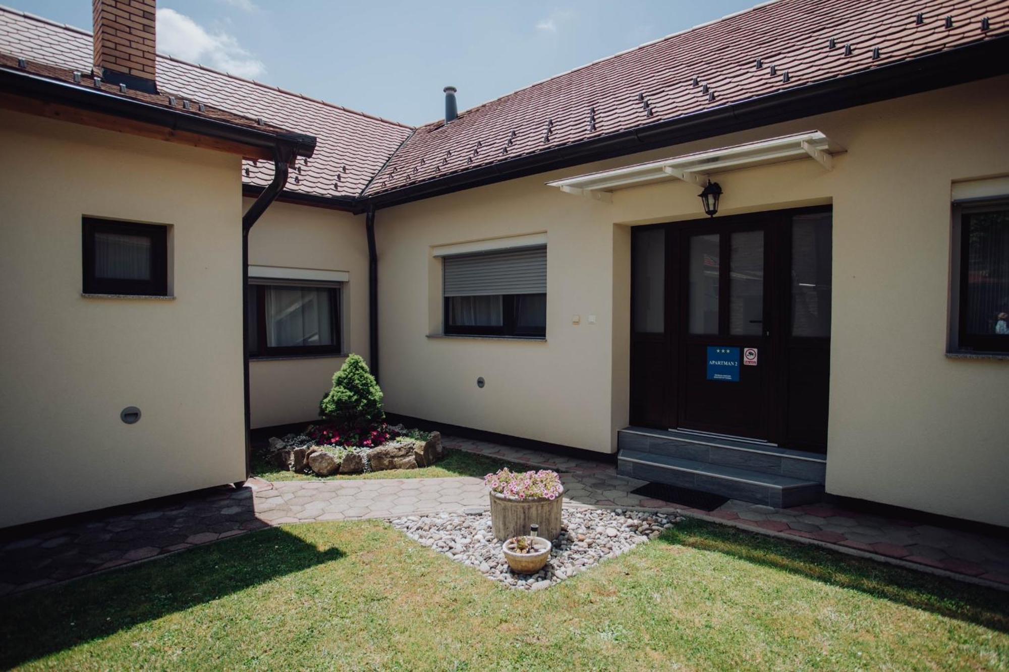 Apartments Peric - Zupanja Exterior photo