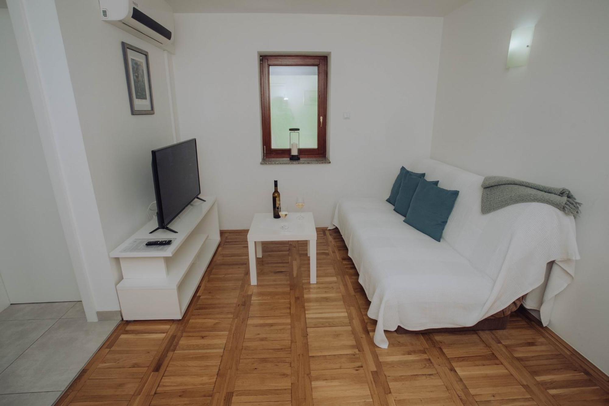 Apartments Peric - Zupanja Exterior photo